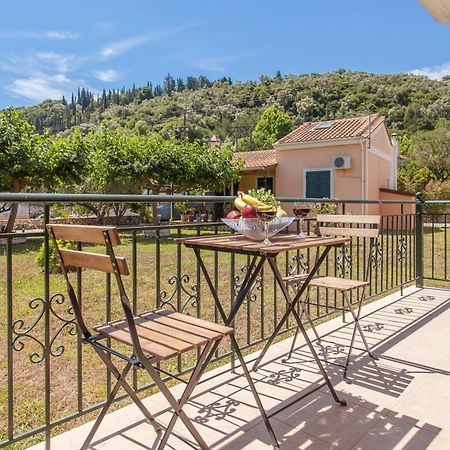 Cozy Apartments In City'S Suburbs Λευκάδα Εξωτερικό φωτογραφία