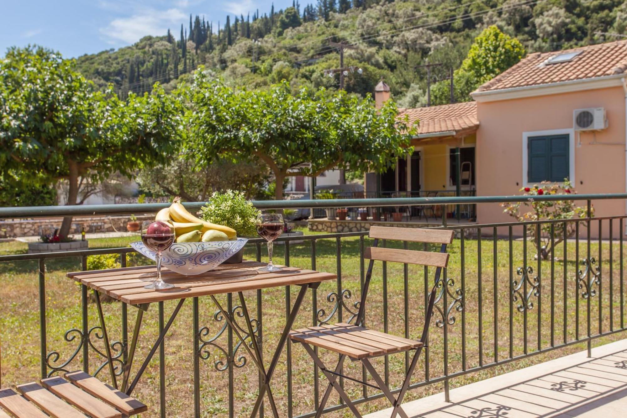 Cozy Apartments In City'S Suburbs Λευκάδα Εξωτερικό φωτογραφία