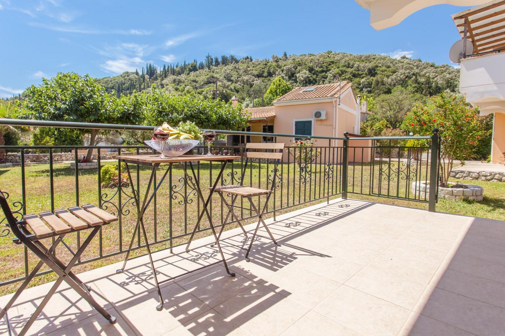 Cozy Apartments In City'S Suburbs Λευκάδα Εξωτερικό φωτογραφία